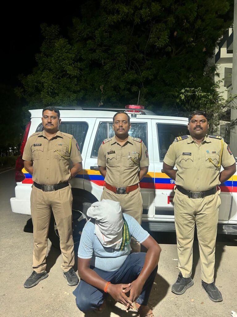 गावठी दारू माफिया गणेश पवारवर एमपीडीए अंतर्गत कारवाई; एक वर्षासाठी अकोला कारागृहात रवानगी