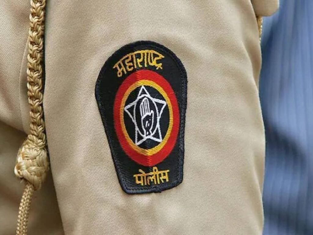 शिऊर पोलिसांचे नागरिकांना आवाहन; मौल्यवान वस्तू सुरक्षित ठेवा शेतवस्त्यांवर चोरट्यांची नजर; नागरिकांनी सतर्क राहण्याचे आवाहन
